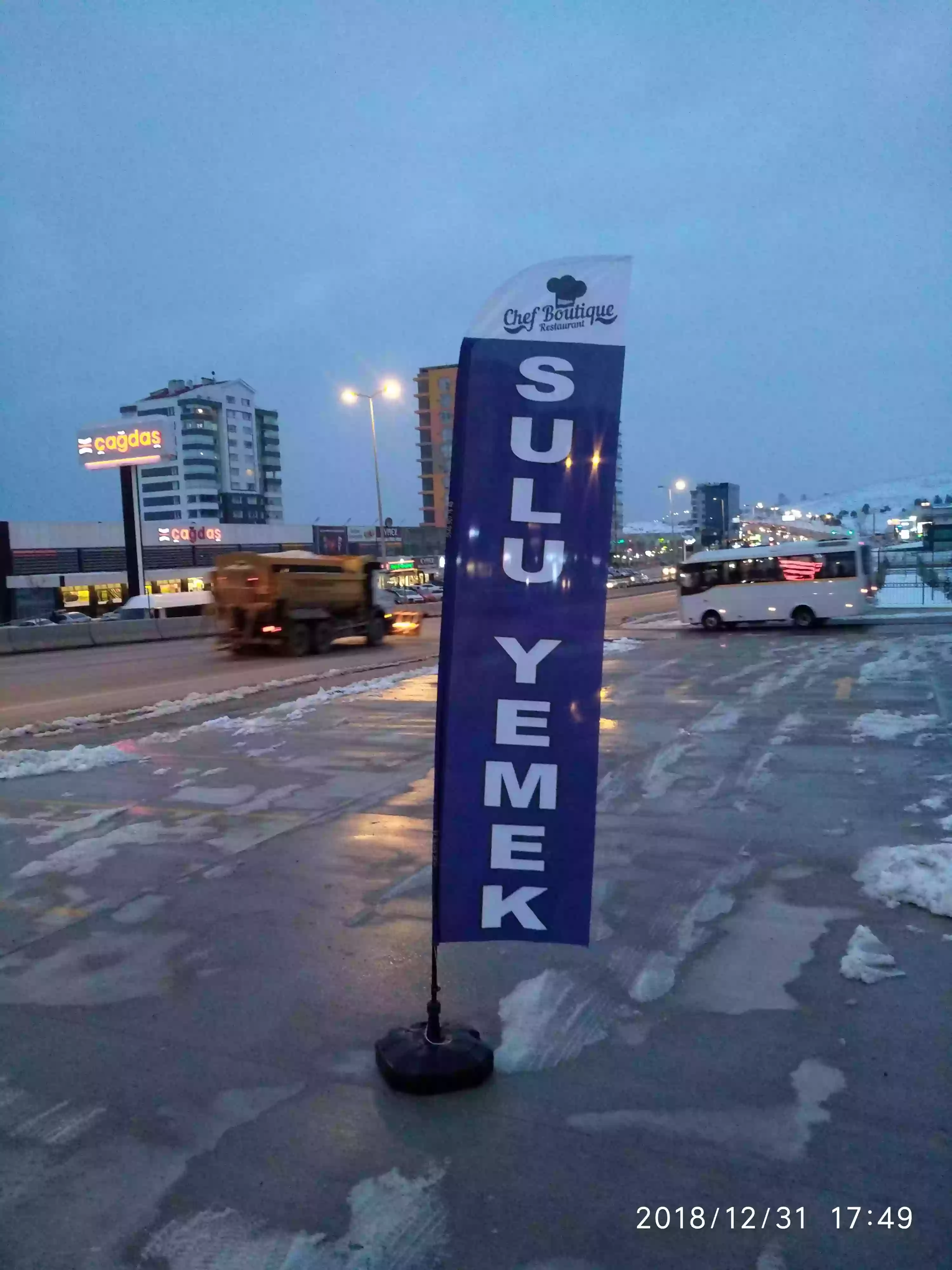 sulu-yemek-yelken-bayragi