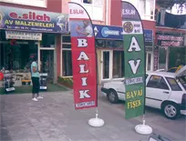 av-malzemeleri-yelken-bayragi-2