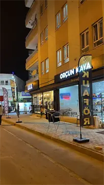 bayan-kuaforu-yelken-bayragi-63